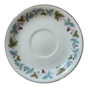 Fine China of Japan Vintage Saucer Set 4 pcs Grapevine Pattern